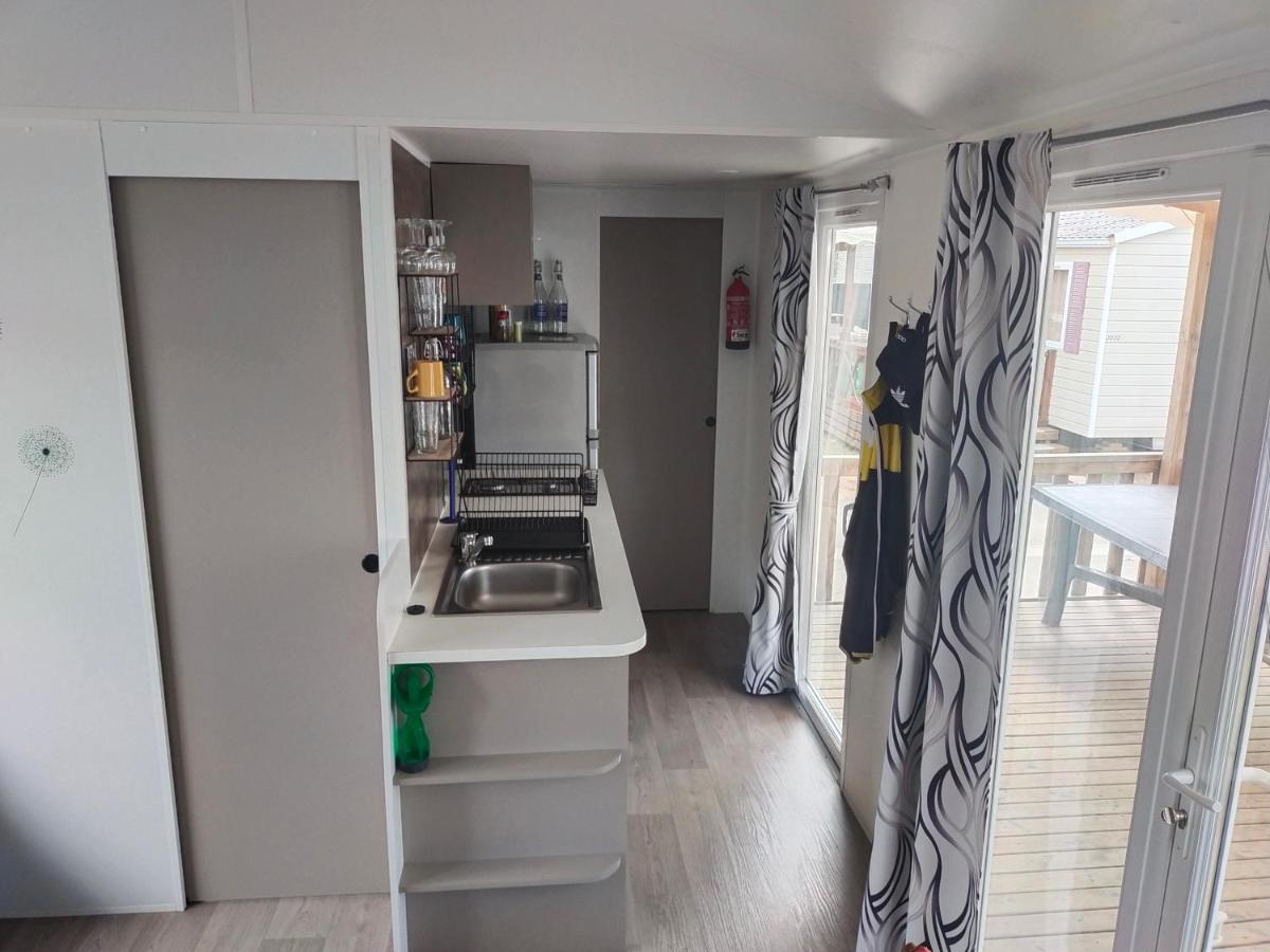 Charmant Mobil Home 2 Chambres Valras Plage Εξωτερικό φωτογραφία